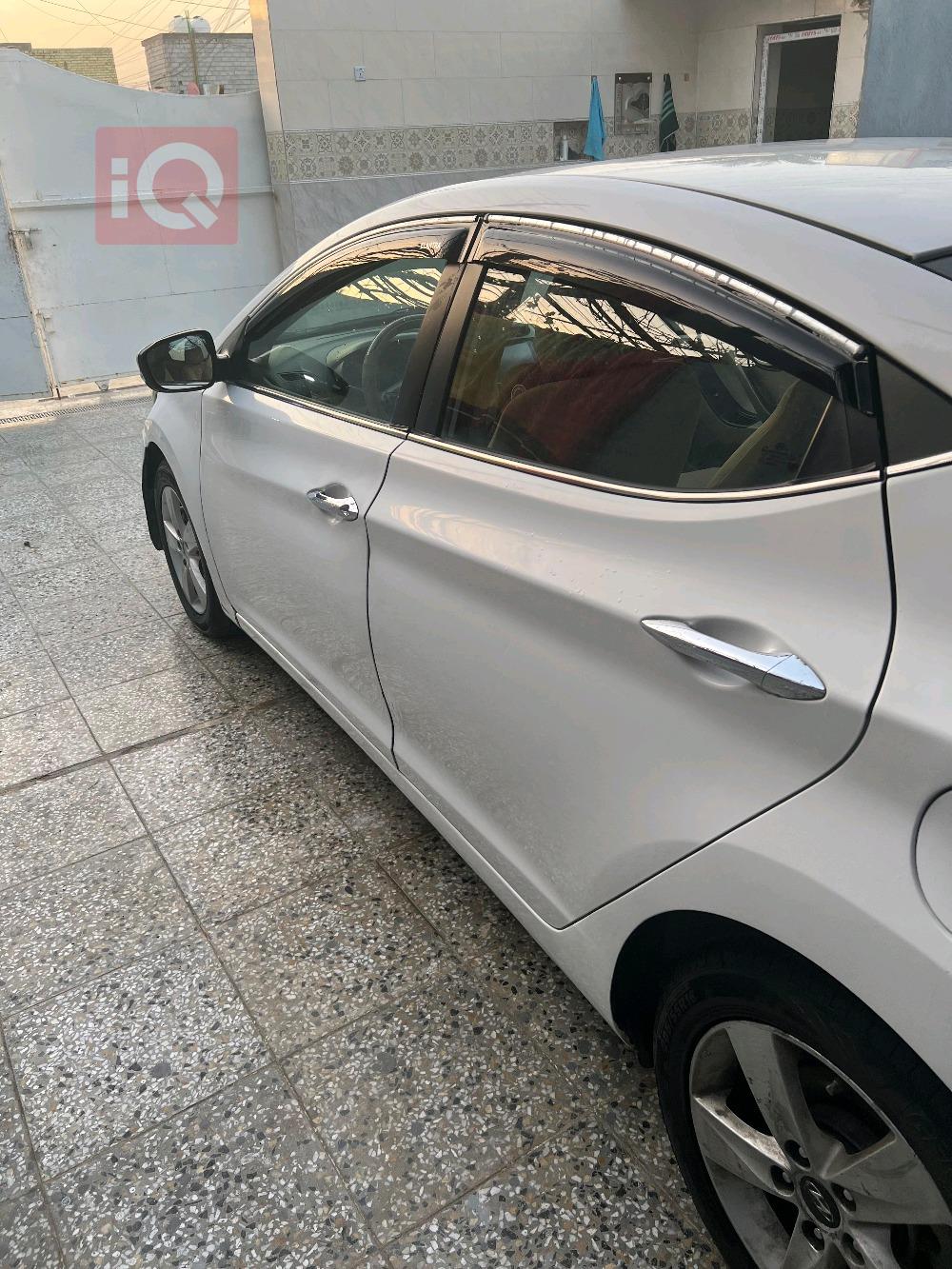 هيونداي النترا